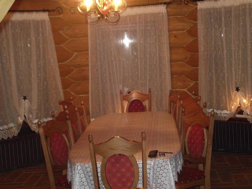 皮亚特拉伦库鲁山林小屋 Vatra Moldoviţei 外观 照片