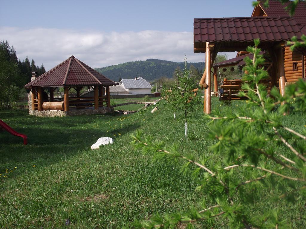 皮亚特拉伦库鲁山林小屋 Vatra Moldoviţei 外观 照片